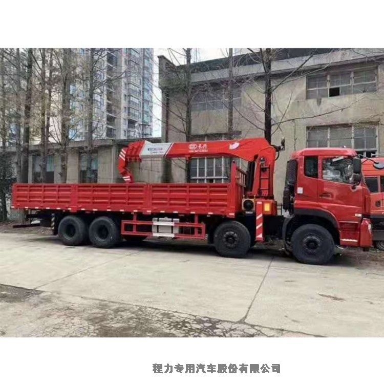 丽江市东风后八轮6.3吨随车吊厂家供应