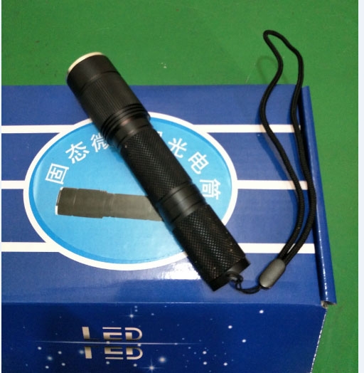 佩戴式强光防爆电筒BXD6011A